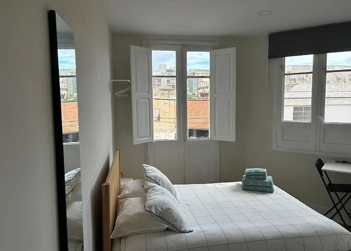 Apartment Esmeralda 4 *